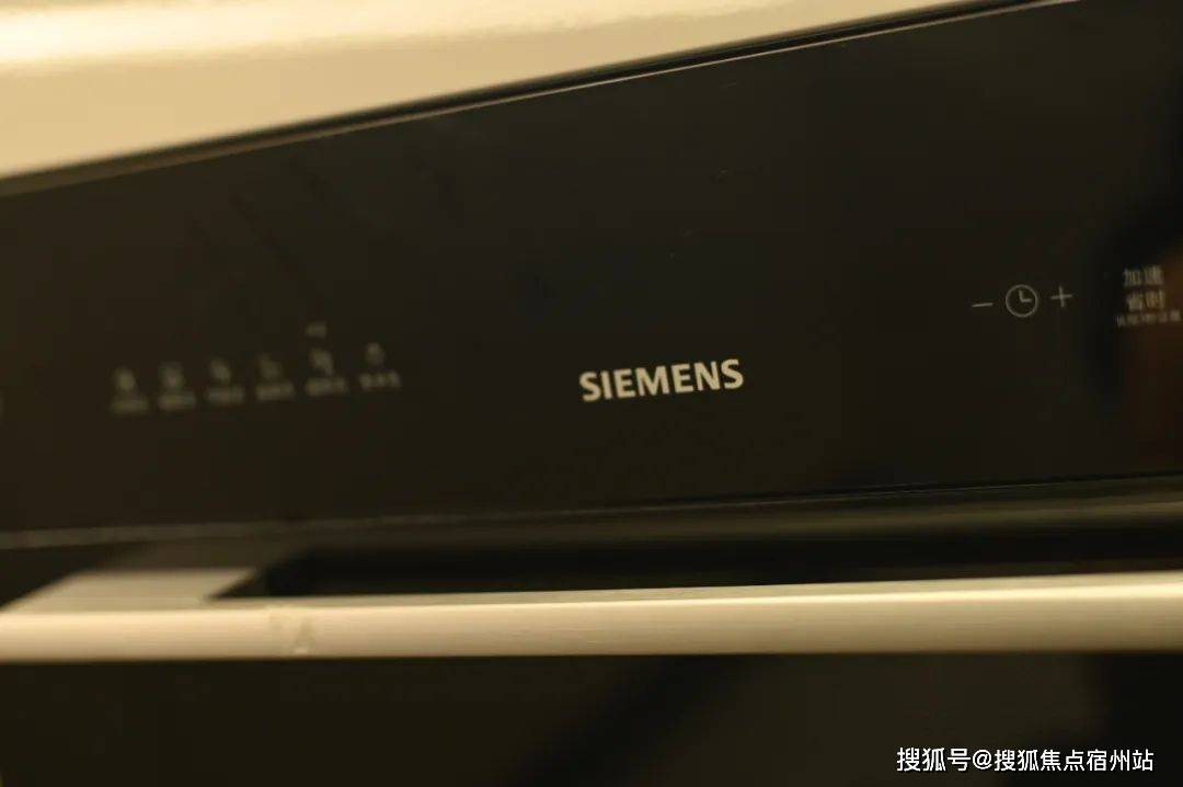 心电线楼盘百科→楼盘网站→测评→中心电线小时热线电话详情ky开元棋牌保利光合上城售楼处电话→保利光合上城售楼中(图5)